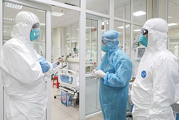 Độ bão hòa oxy, tốc độ hô hấp dự đoán tử vong do COVID-19