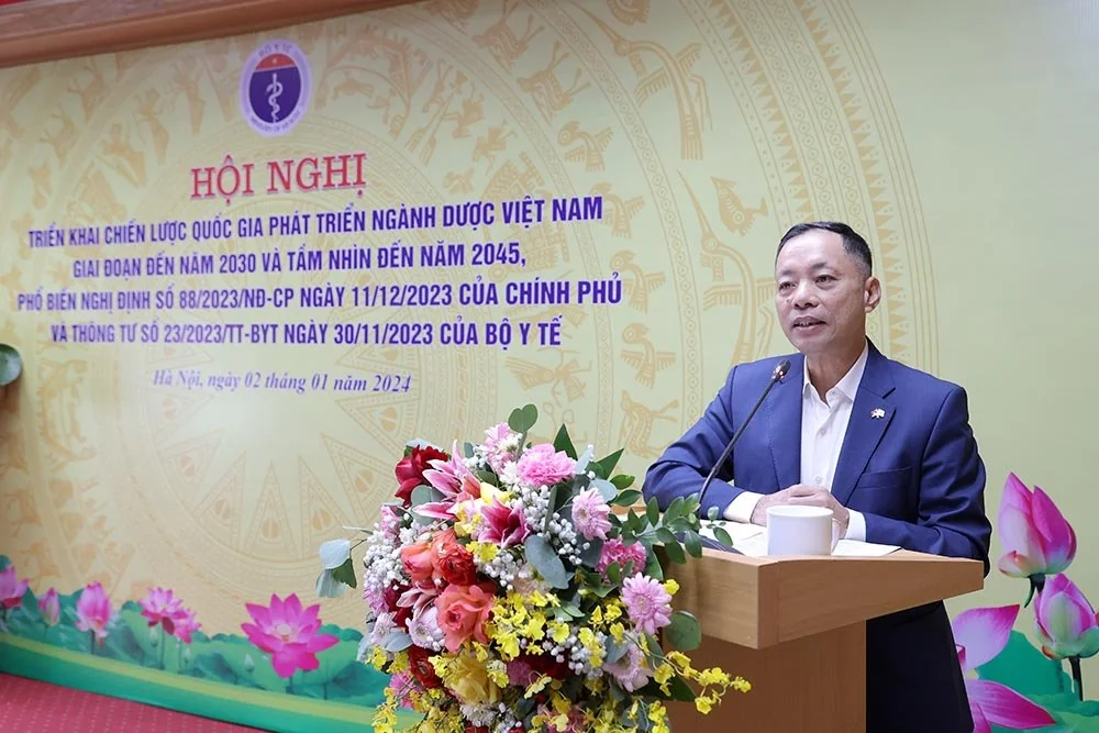 Thứ trưởng Bộ Y tế: Mục tiêu lớn nhất là người dân được tiếp cận thuốc chất lượng đầy đủ, kịp thời, chi phí hợp lý- Ảnh 3. Thứ trưởng Bộ Y tế: Mục tiêu lớn nhất là người dân được tiếp cận thuốc chất lượng đầy đủ, kịp thời, chi phí hợp lý- Ảnh 3.