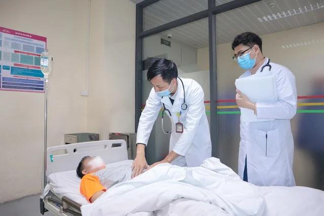 Thời tiết chuyển lạnh, số trường hợp đột quỵ và bệnh tim mạch gia tăng - Ảnh 1. Thời tiết chuyển lạnh, số trường hợp đột quỵ và bệnh tim mạch gia tăng - Ảnh 1.