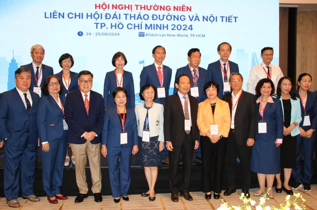 Chuyên gia y tế tham gia Hội nghị thường niên Liên chi hội Đái tháo đường và Nội tiết TPHCM. Ảnh: Xuân Dự Chuyên gia y tế tham gia Hội nghị thường niên Liên chi hội Đái tháo đường và Nội tiết TPHCM. Ảnh: Xuân Dự