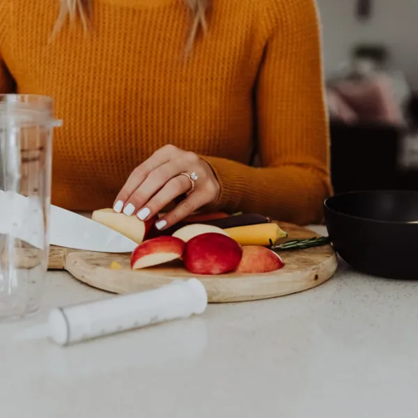 Cách dùng ống nuôi ăn và Thực đơn cơ bản cho bệnh nhân nuôi ăn qua xông